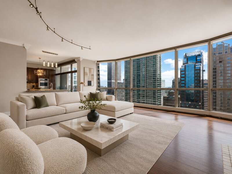 21 E Huron Street Chicago IL 60611