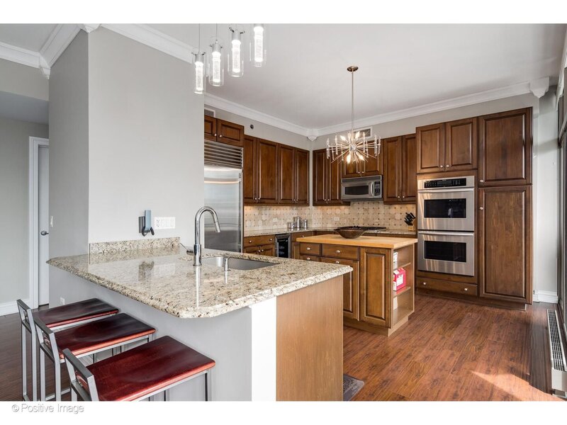 21 E Huron Street Chicago IL 60611