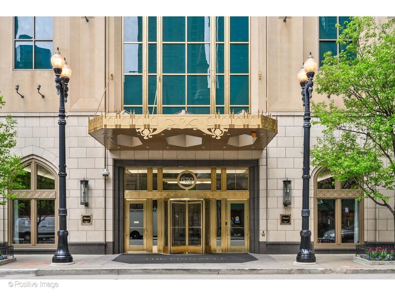 21 E Huron Street Chicago IL 60611