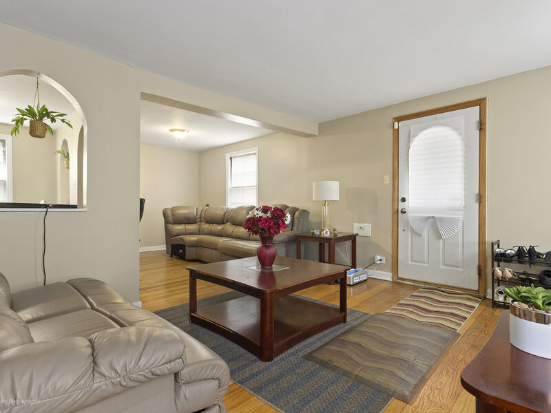 8439 S Hoyne Street Chicago IL 60620