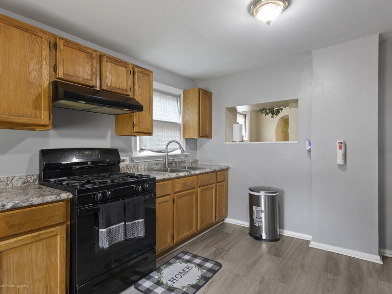 8439 S Hoyne Street Chicago IL 60620