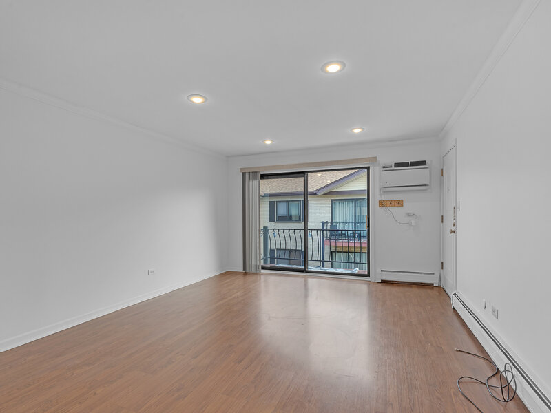 5151 N East River Road Chicago IL 60656