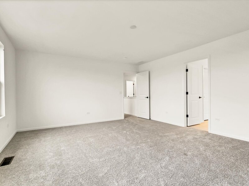 745 Fairfield Drive Oswego IL 60543