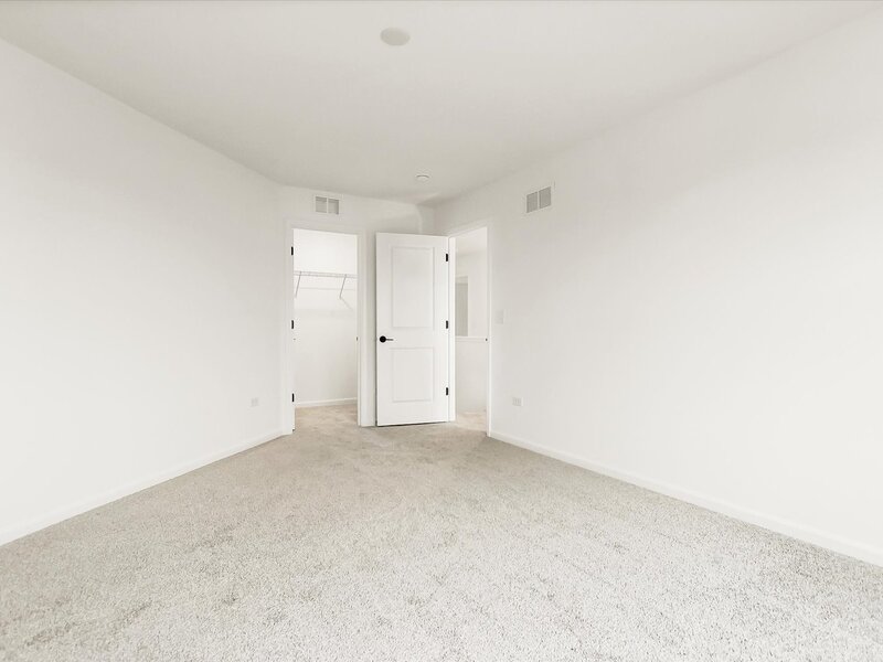 745 Fairfield Drive Oswego IL 60543