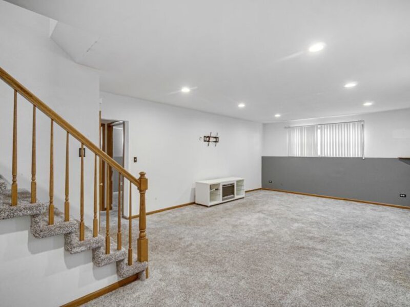 322 Central Avenue Matteson IL 60443