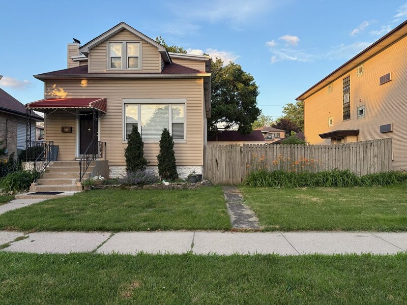 2635 N 73rd Avenue Elmwood Park IL 60707