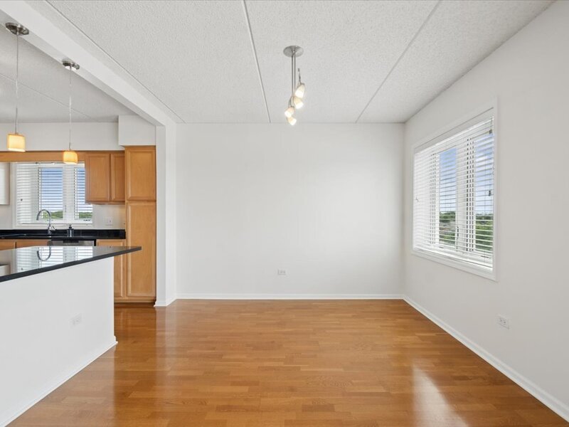 5555 N Cumberland Avenue Chicago IL 60656