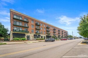 Photo of 160 S River Street Aurora IL 60506 Unit 206