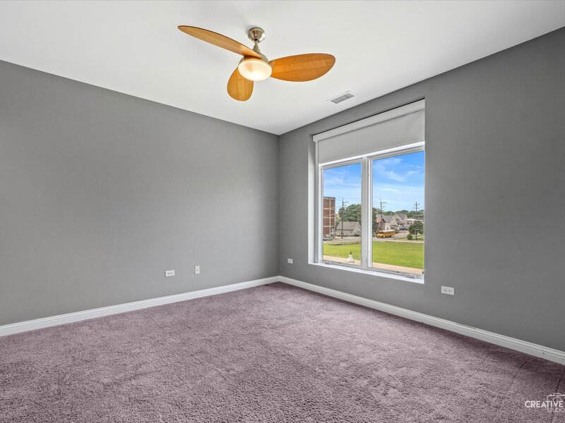160 S River Street Aurora IL 60506