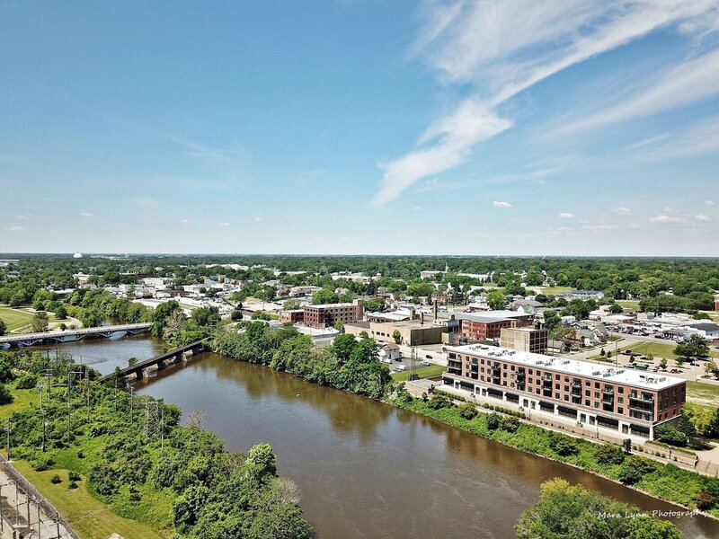 160 S River Street Aurora IL 60506