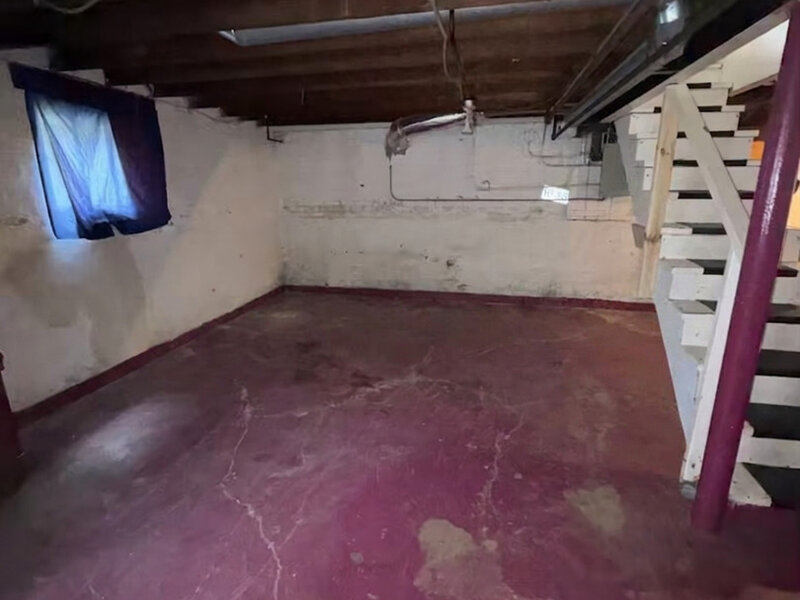 10753 S Hale Avenue Chicago IL 60643