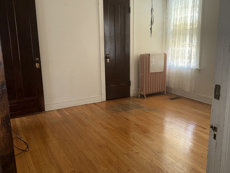 10753 S Hale Avenue Chicago IL 60643
