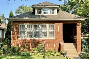 Photo of 10753 S Hale Avenue Chicago IL 60643