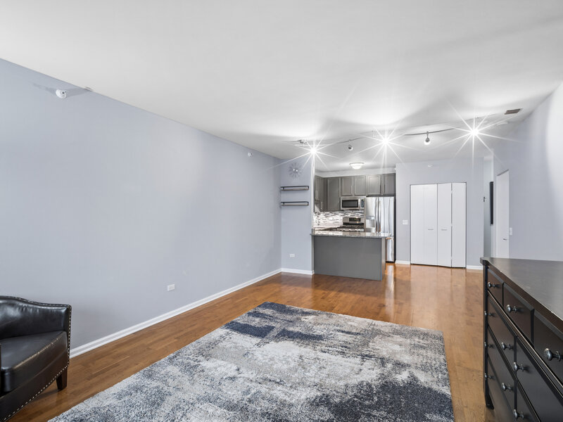 125 S Jefferson Street Chicago IL 60661