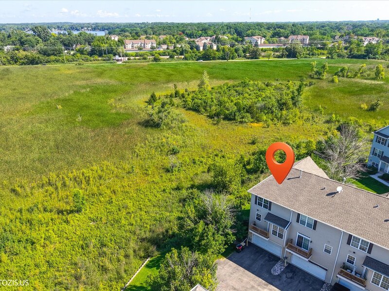 1689 W Turtle Creek Lane Round Lake IL 60073