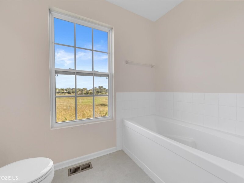 1689 W Turtle Creek Lane Round Lake IL 60073