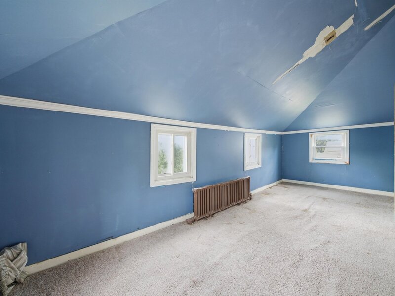 4246 Blanchan Avenue Brookfield IL 60513