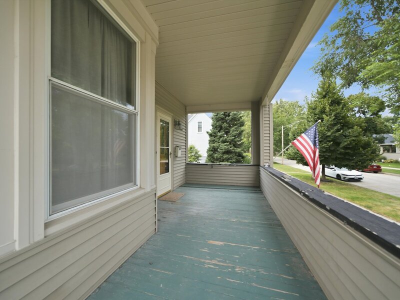 4246 Blanchan Avenue Brookfield IL 60513