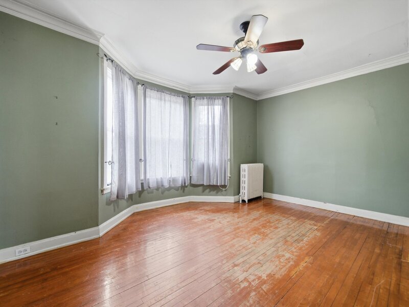 4246 Blanchan Avenue Brookfield IL 60513