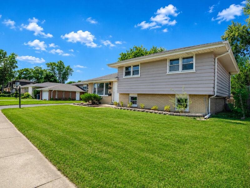 10808 S Rutherford Avenue Worth IL 60482
