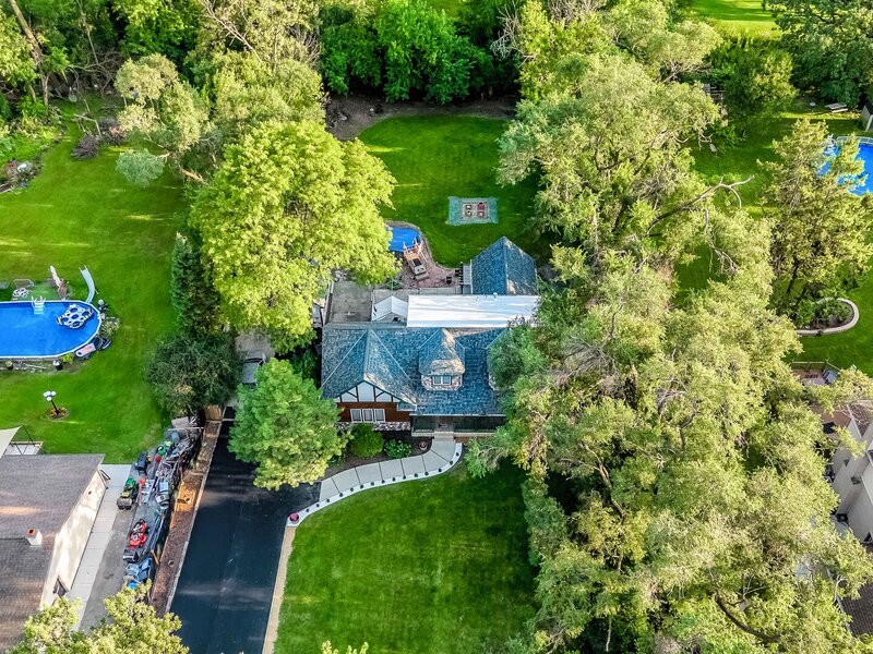 7555 W 105th Street Palos Hills IL 60465