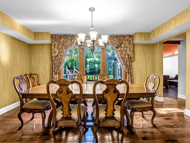7555 W 105th Street Palos Hills IL 60465