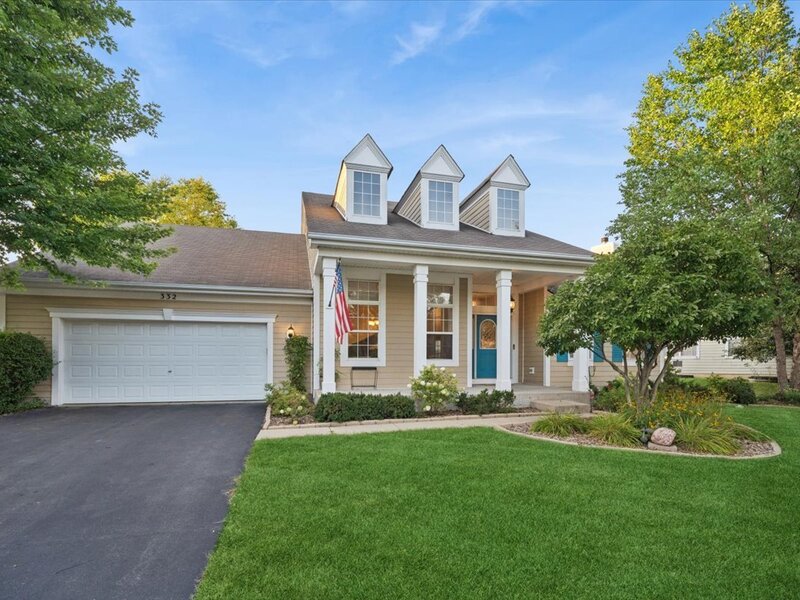 332 Red Rock Lane Elgin IL 60124