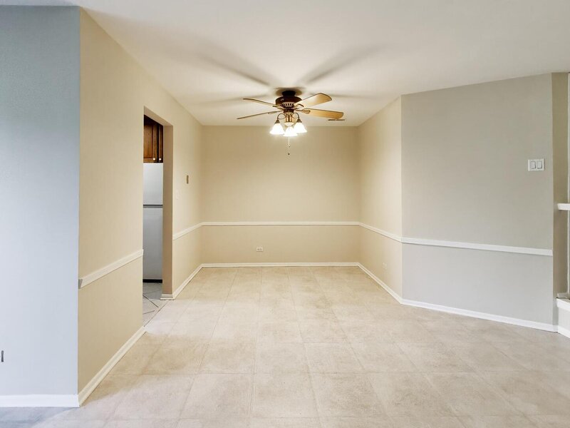 855 Johnstown Lane Wheaton IL 60189