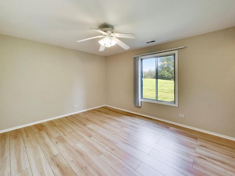 855 Johnstown Lane Wheaton IL 60189