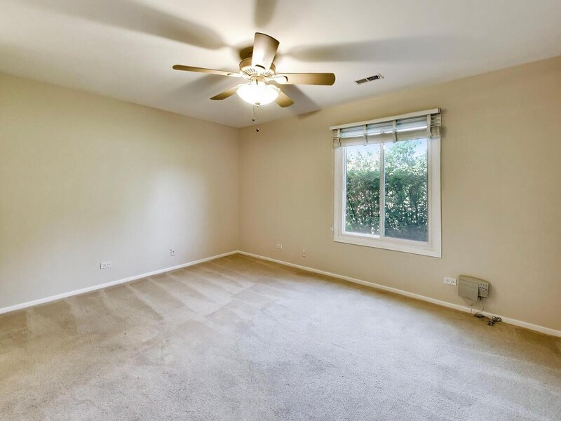 855 Johnstown Lane Wheaton IL 60189