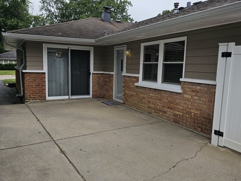 412 Suwanee Street Park Forest IL 60466