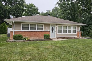 Photo of 412 Suwanee Street Park Forest IL 60466