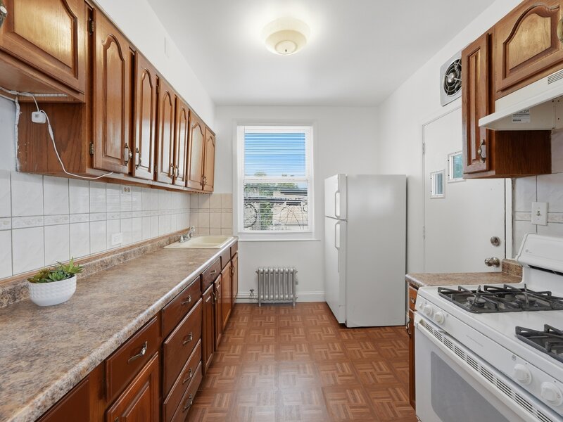 5708 W George Street Chicago IL 60634