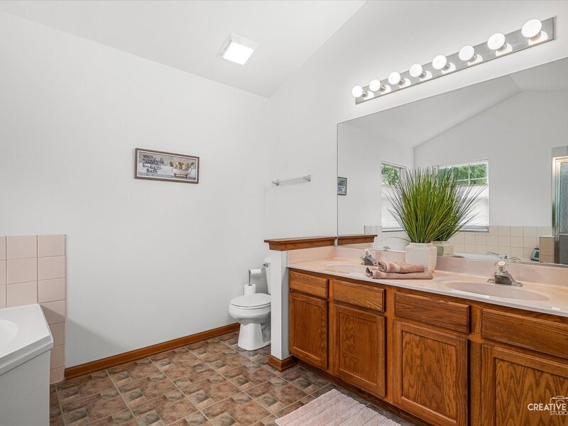 351 Whitewater Lane Oswego IL 60543