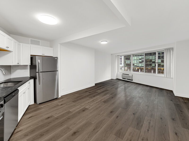 211 E Ohio Street Chicago IL 60611