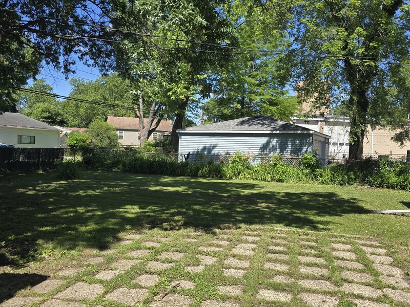 1820 222nd Street Sauk Village IL 60411