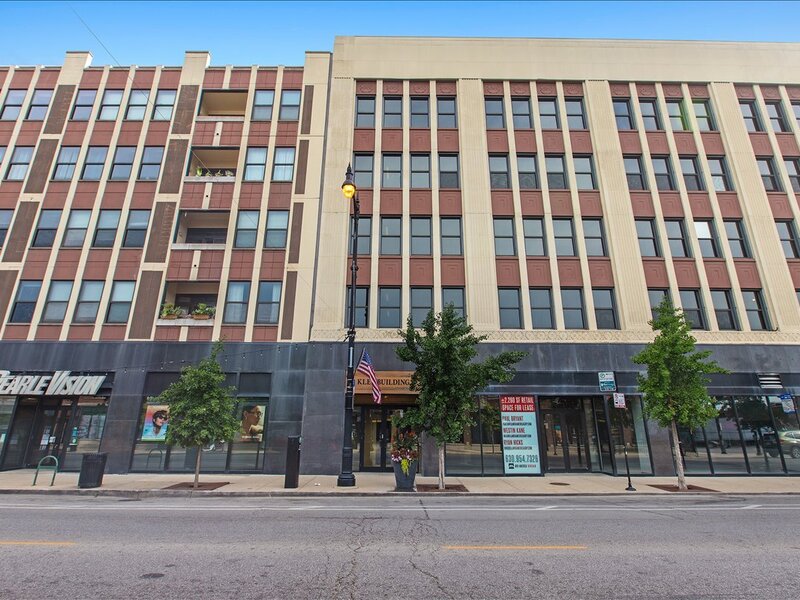 4015 N Milwaukee Avenue Chicago IL 60641