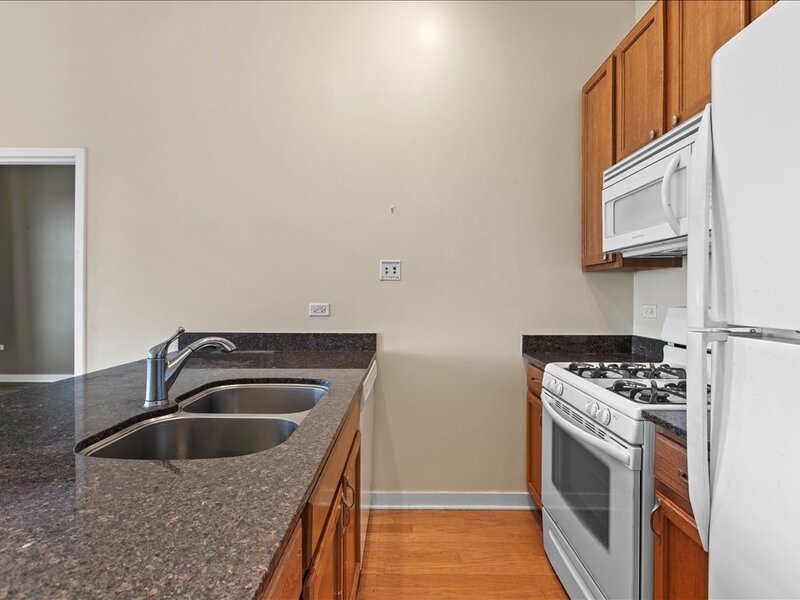 4015 N Milwaukee Avenue Chicago IL 60641