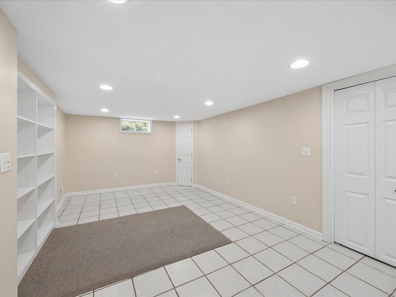 723 S La Grange Road La Grange IL 60525