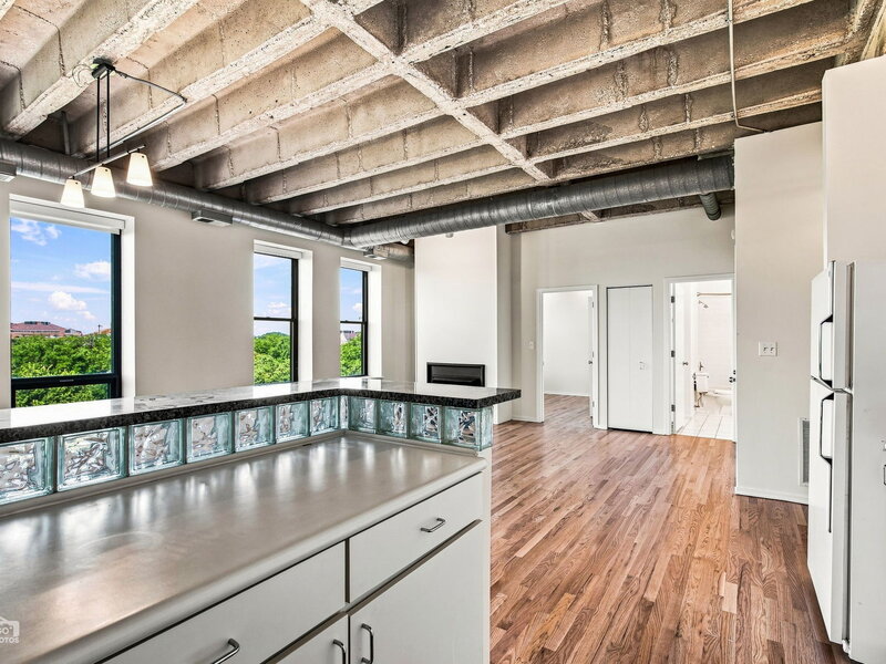 811 S Lytle Street Chicago IL 60607