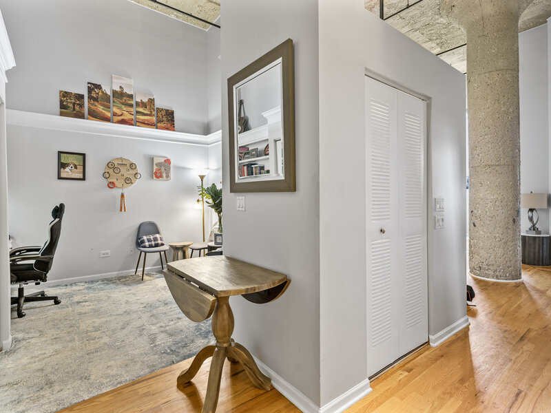758 N Larrabee Street Chicago IL 60654