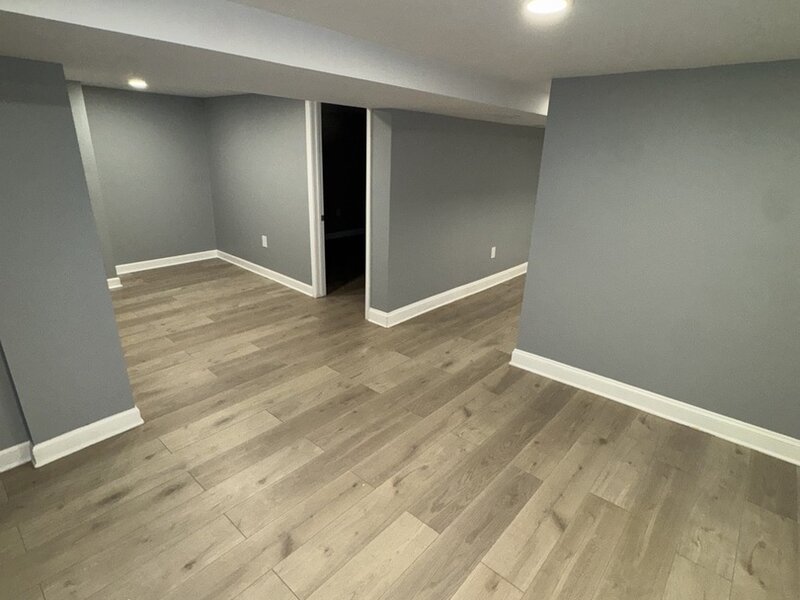 8404 S Oglesby Avenue Chicago IL 60617