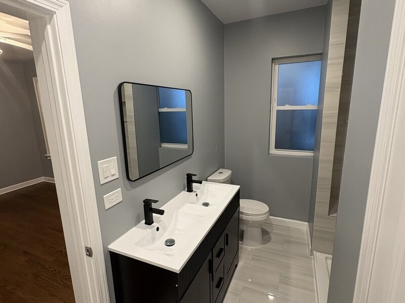 8404 S Oglesby Avenue Chicago IL 60617