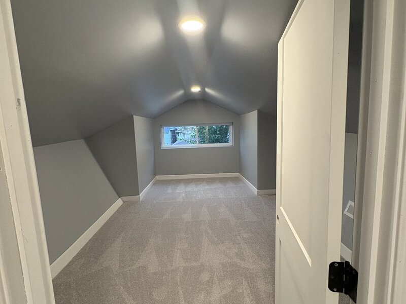 8404 S Oglesby Avenue Chicago IL 60617