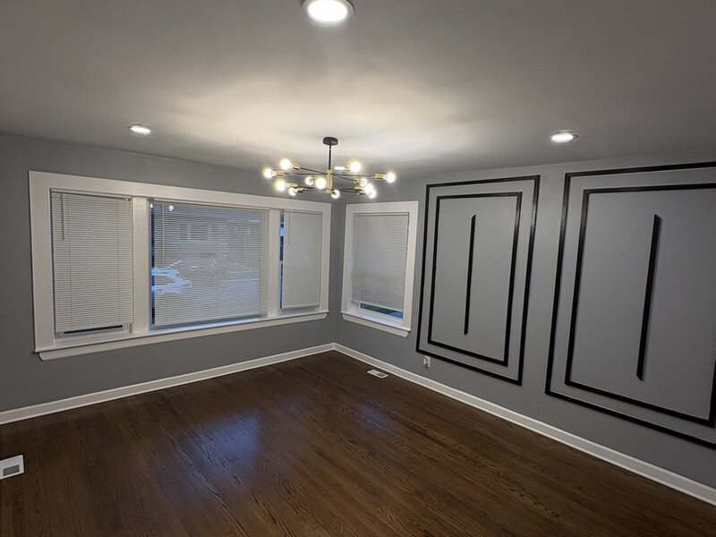 8404 S Oglesby Avenue Chicago IL 60617