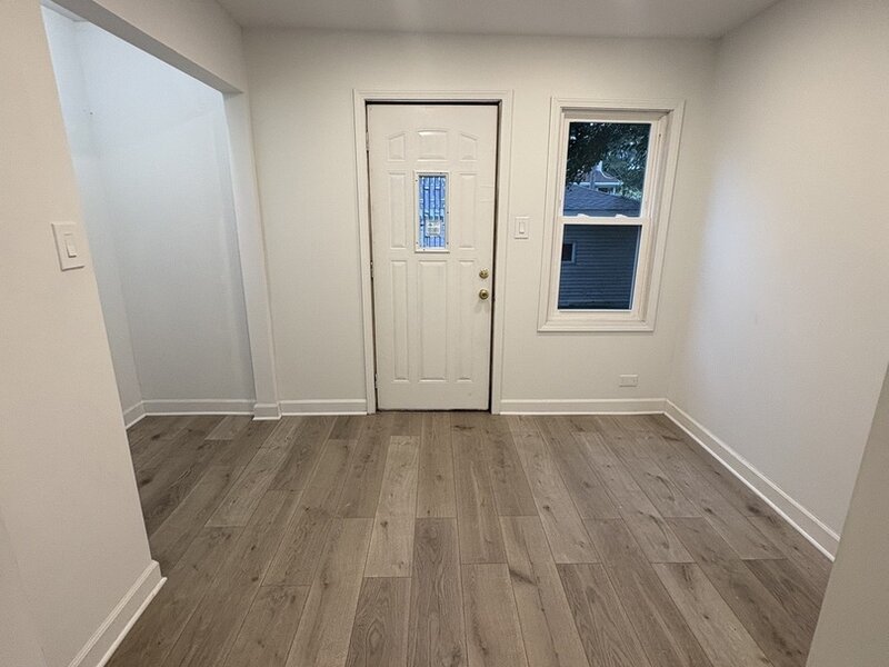 8404 S Oglesby Avenue Chicago IL 60617