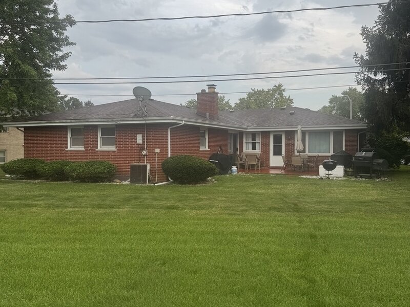 16535 Maple Court South Holland IL 60473
