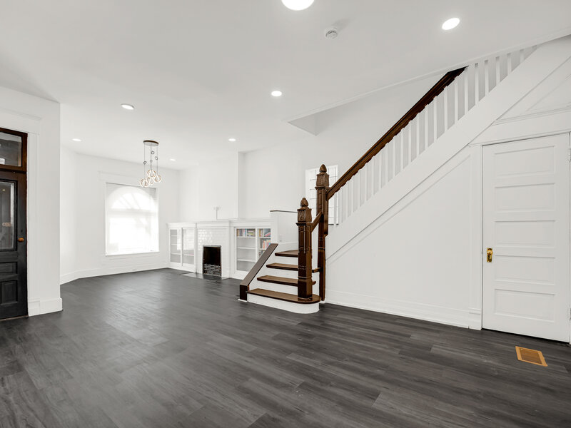 928 E 46th Street Chicago IL 60653