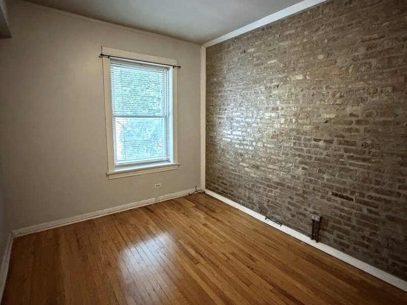 1247 W Leland Avenue Chicago IL 60640