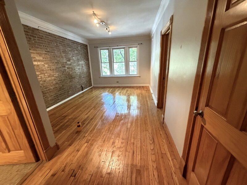 1247 W Leland Avenue Chicago IL 60640